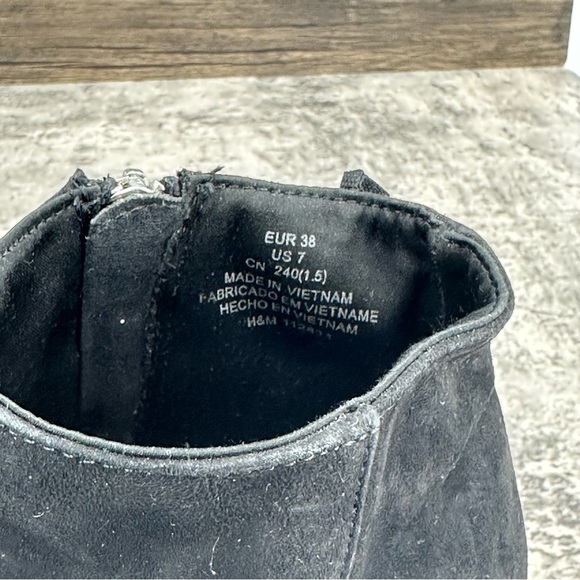 H&M Black Wedge Ankle Boots - Picture 7 of 7
